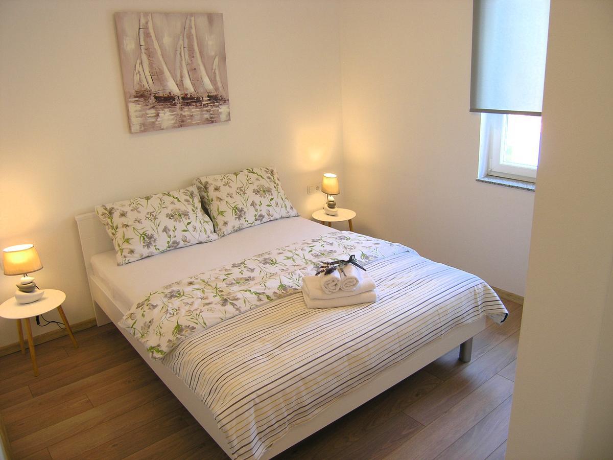 Apartman Danijel 克尔克 外观 照片