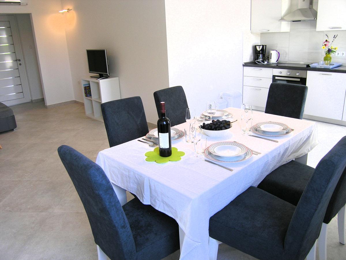 Apartman Danijel 克尔克 外观 照片